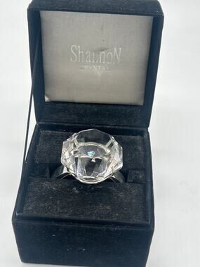 Shannon Crystal Godinger Faceted Crystal Ring Paperweight 3” w/ Original Box